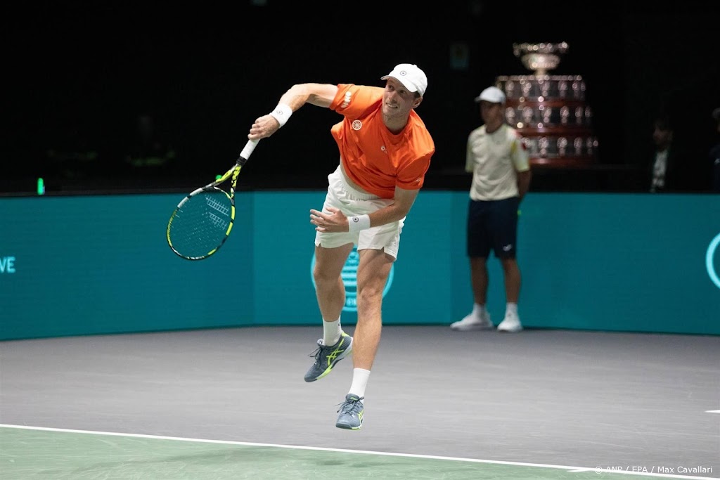 Tennisser Van de Zandschulp verliest ook in Tokio van Berrettini