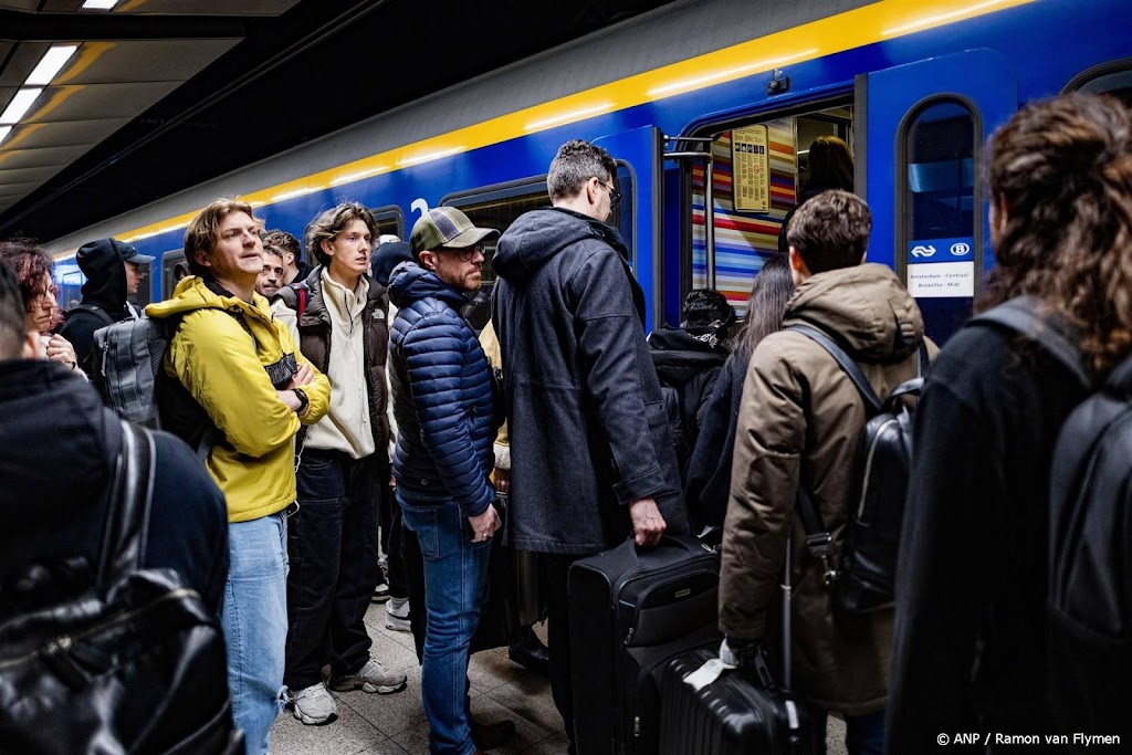 Treinen rond Schiphol rijden weer volgens dienstregeling