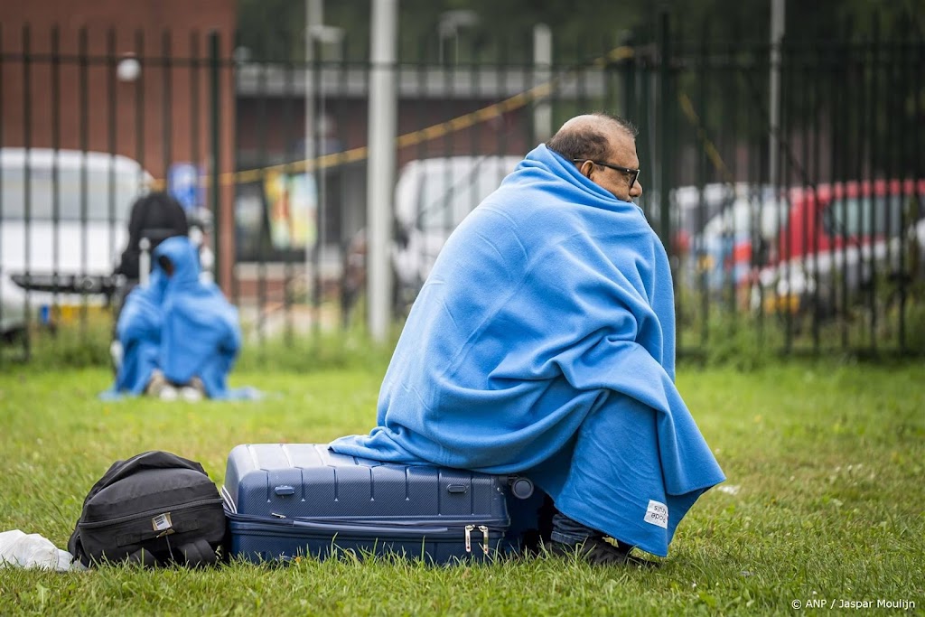 Ook Den Haag neemt acuut asielzoekers over uit Ter Apel