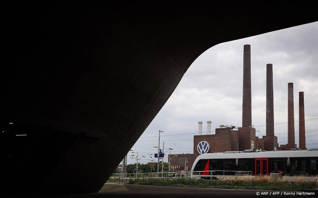 Volkswagen wijst looneisen vakbonden af, hamert op minder kosten