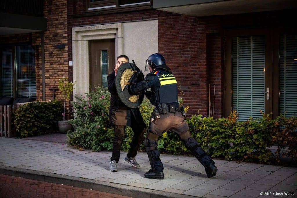Zes verdachten nog vast na vernielingen in Hoofddorp na azc-actie