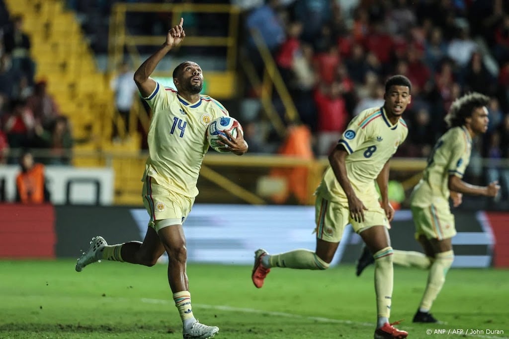Invallers helpen Curaçao aan miraculeuze zege bij Costa Rica: 3-4