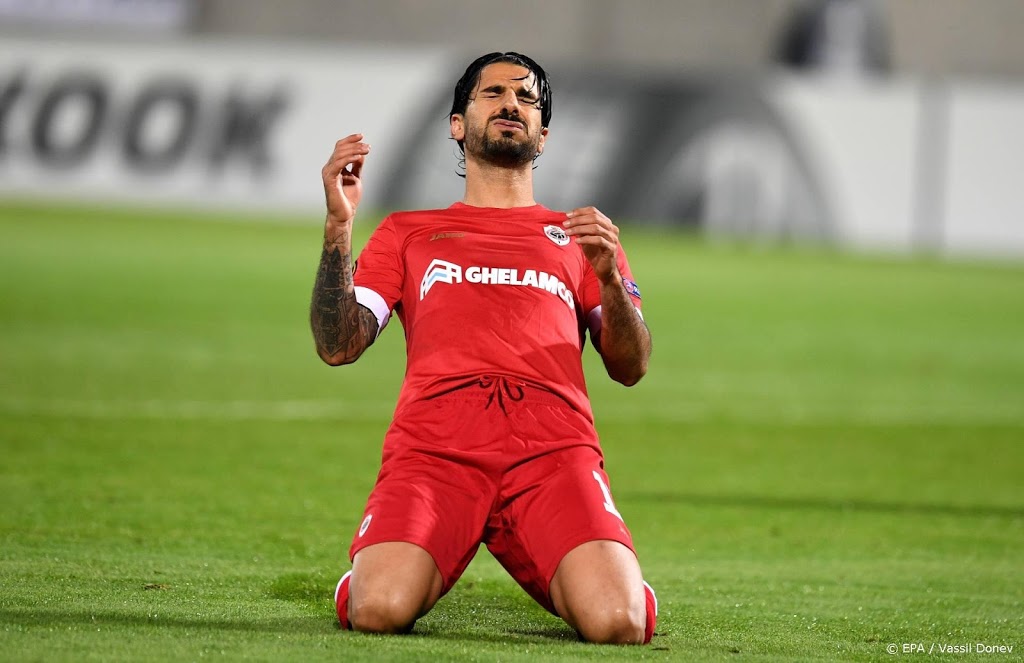 Antwerp wint stadsderby en pakt koppositie in België