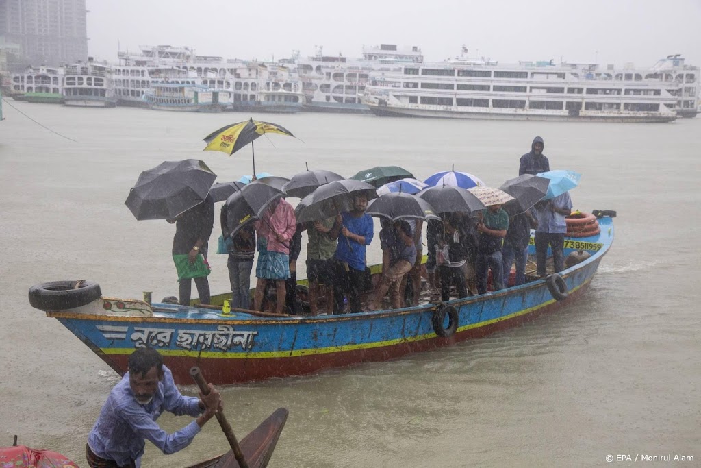 Doden door cycloon in Bangladesh, miljoen mensen geëvacueerd