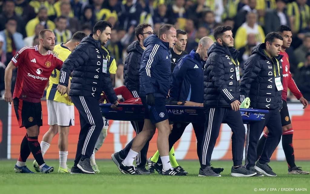 ManUnited-trainer Ten Hag hoopt dat blessure Antony meevalt  