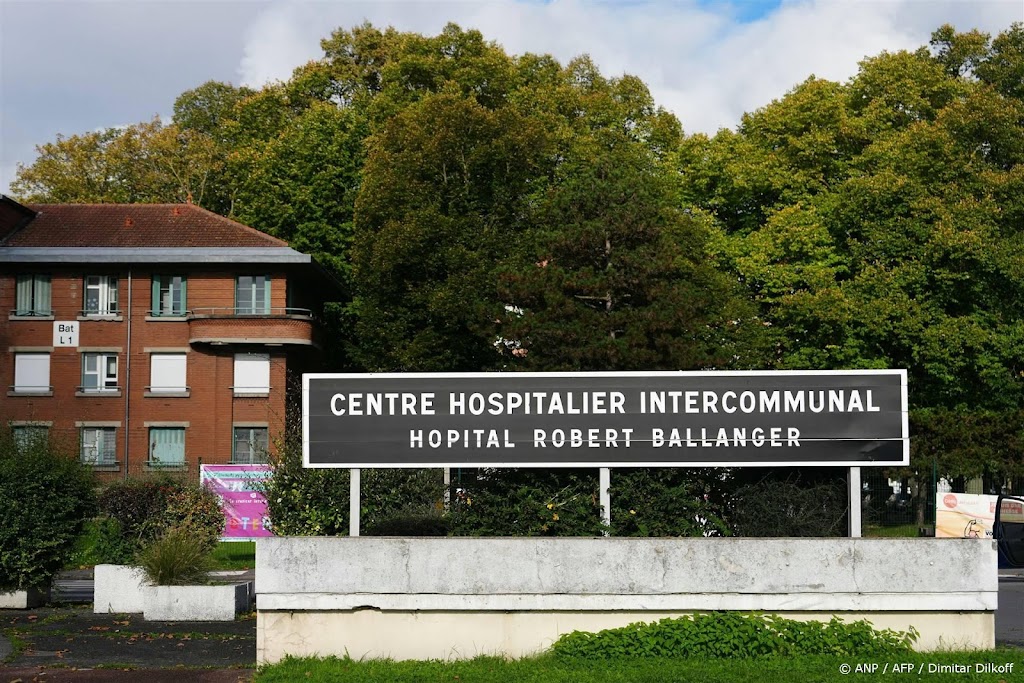 Arrestatiebevelen voor stel dat met premature baby is gevlucht