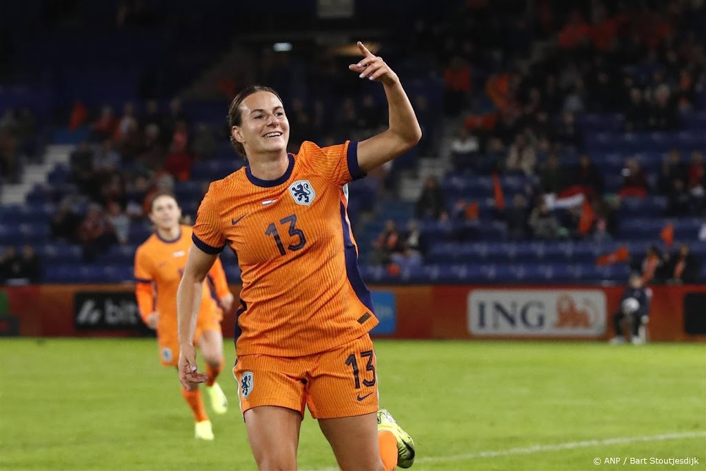 Recordzege van 15-0 voor voetbalsters Oranje tegen Indonesië