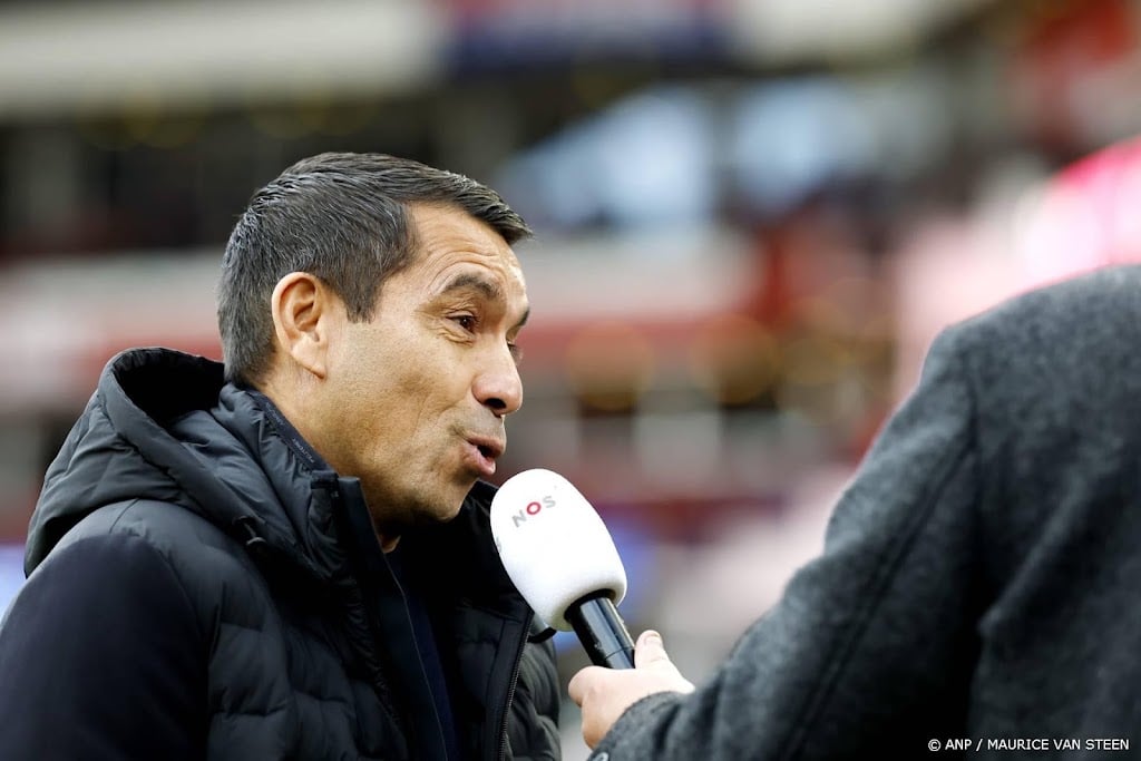 Van Bronckhorst tevreden met gelijkspel van Feyenoord tegen PSV