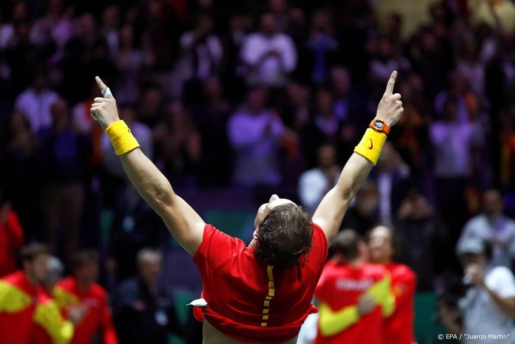 Spaanse tennissers loven 'superheld' Nadal