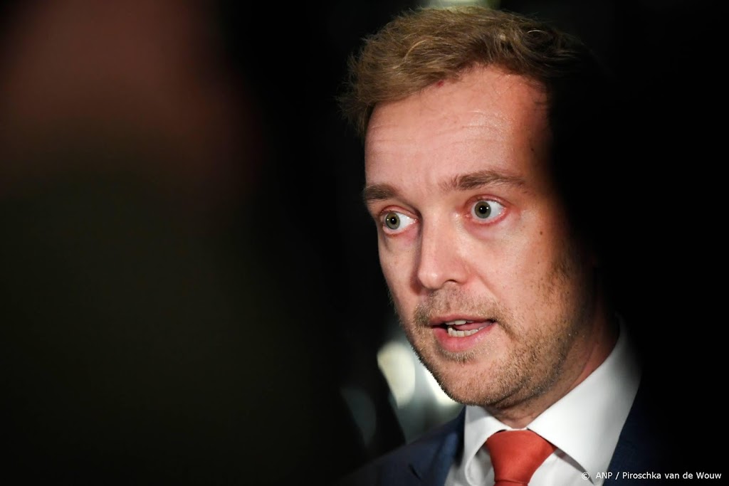 FVD-voorzitter: bestuur schrijft verkiezing uit, niet Baudet