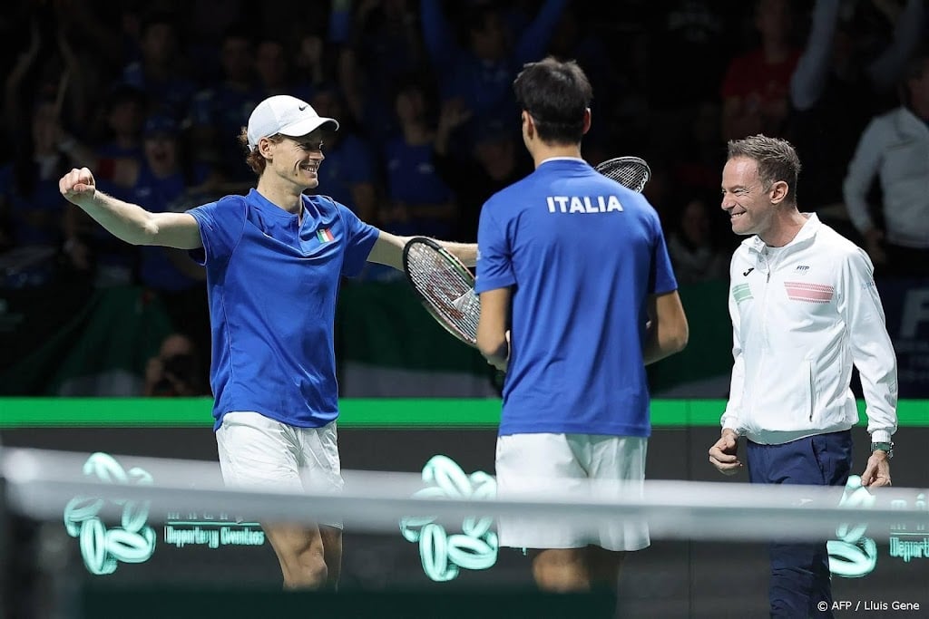 Italië naar finale Daviscup na zeldzame nederlaag Djokovic