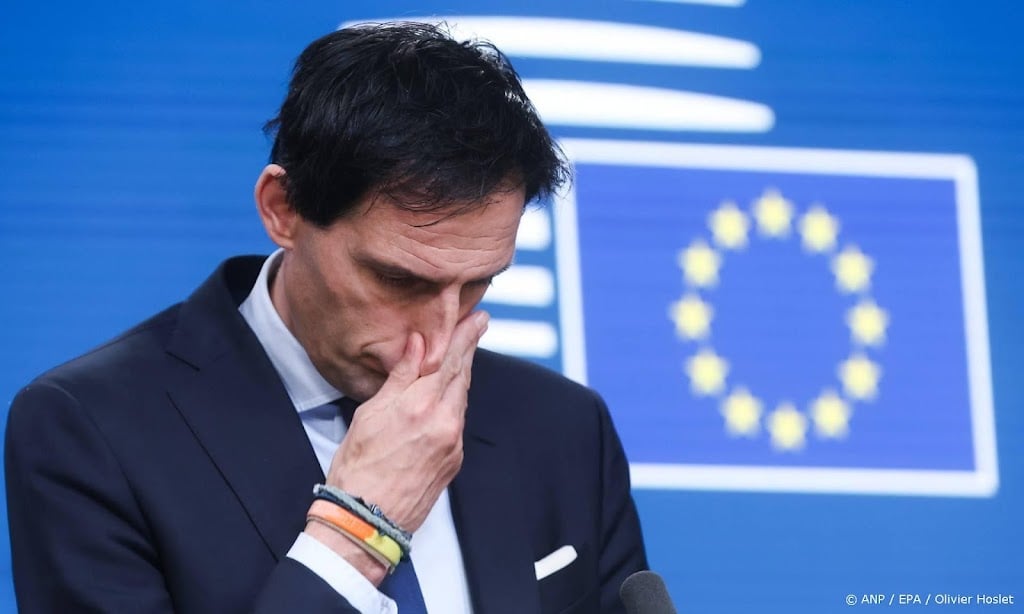 Hoekstra: klimaattop mogelijk op andere manier organiseren