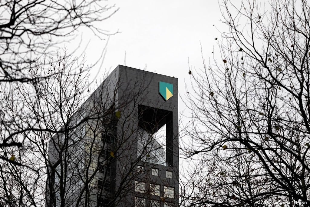 ABN AMRO stijgt fors in AEX na banenreductie