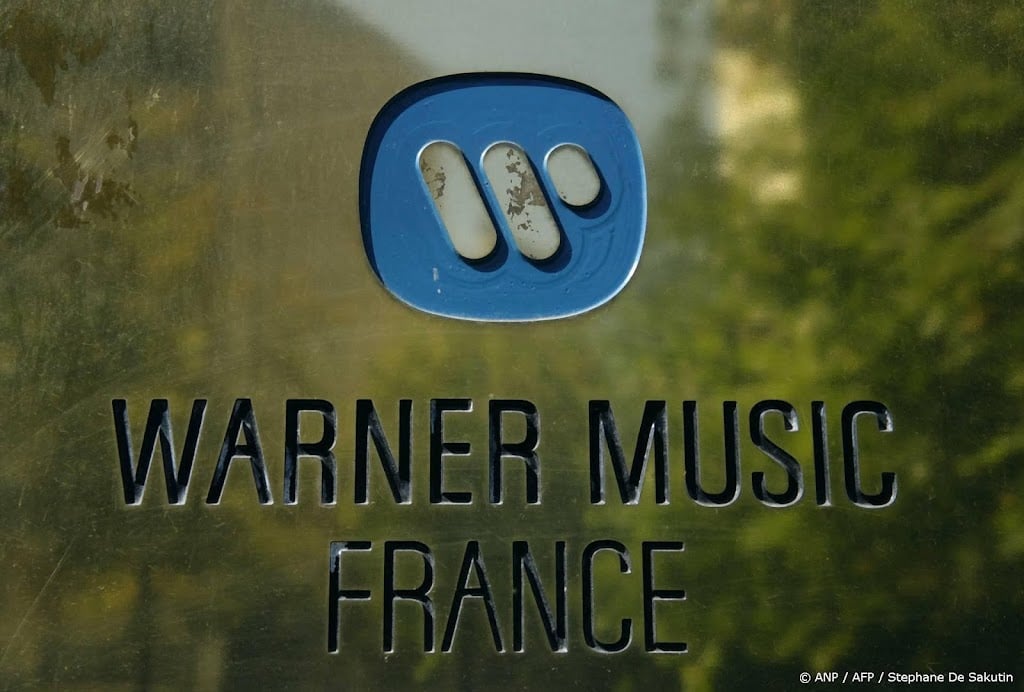 Warner schikt zaak en start samenwerking met AI-muziekplatform