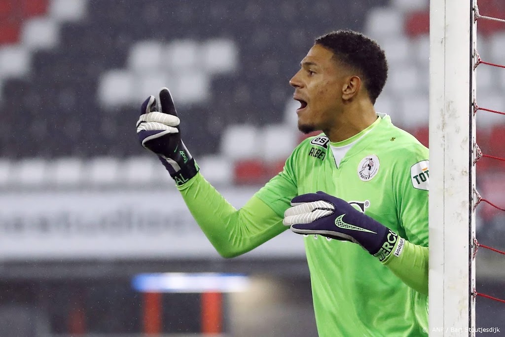 Nigeria met Sparta-doelman Okoye naar Afrika Cup