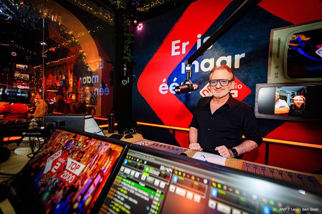 Top 2000 start wederom met muzikale mash-up