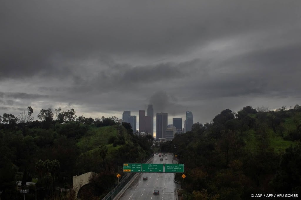 Noodtoestand rond Los Angeles om storm die 'groot gevaar' brengt