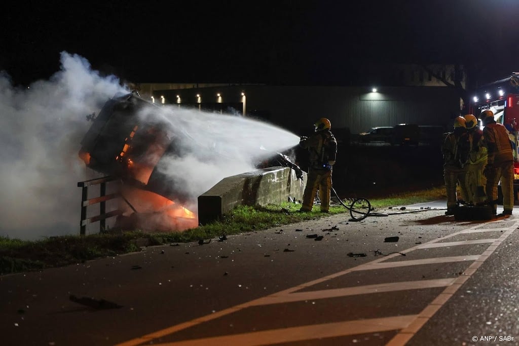 Automobilist komt om door ongeval in Maasdijk