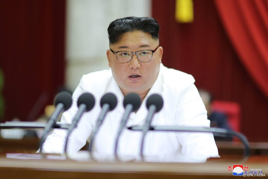 Tante Kim Jong-un na zes jaar weer naast Kim gezien