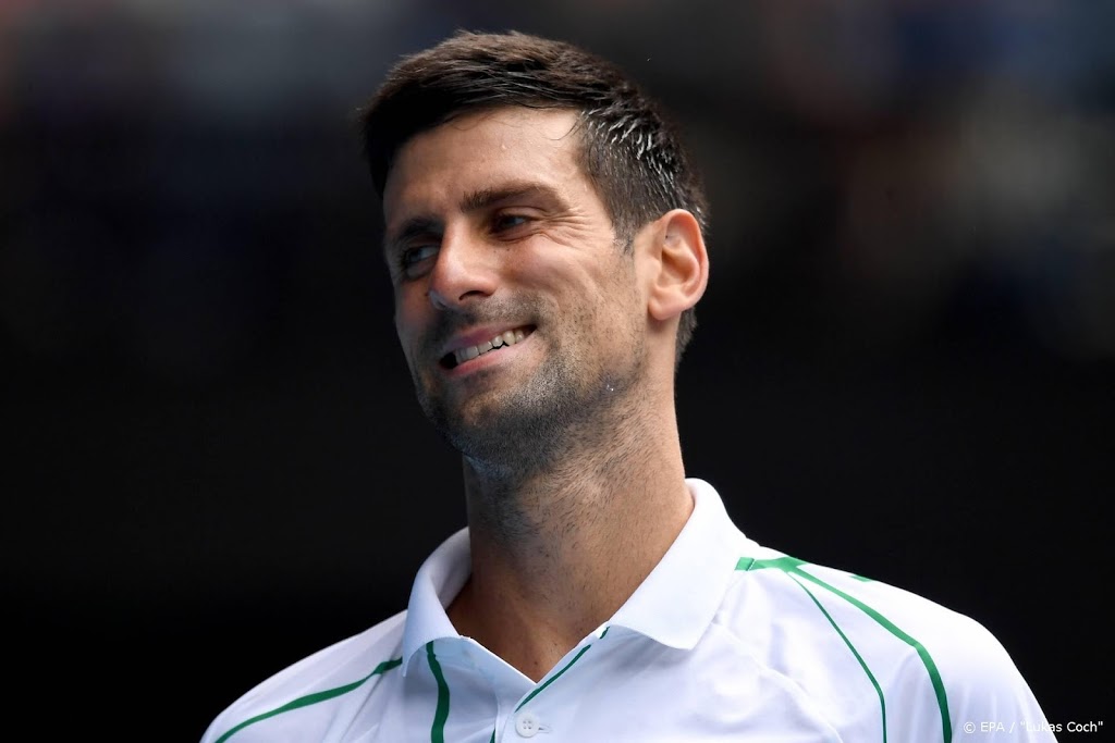 Djokovic naar de kwartfinales op de Australian Open