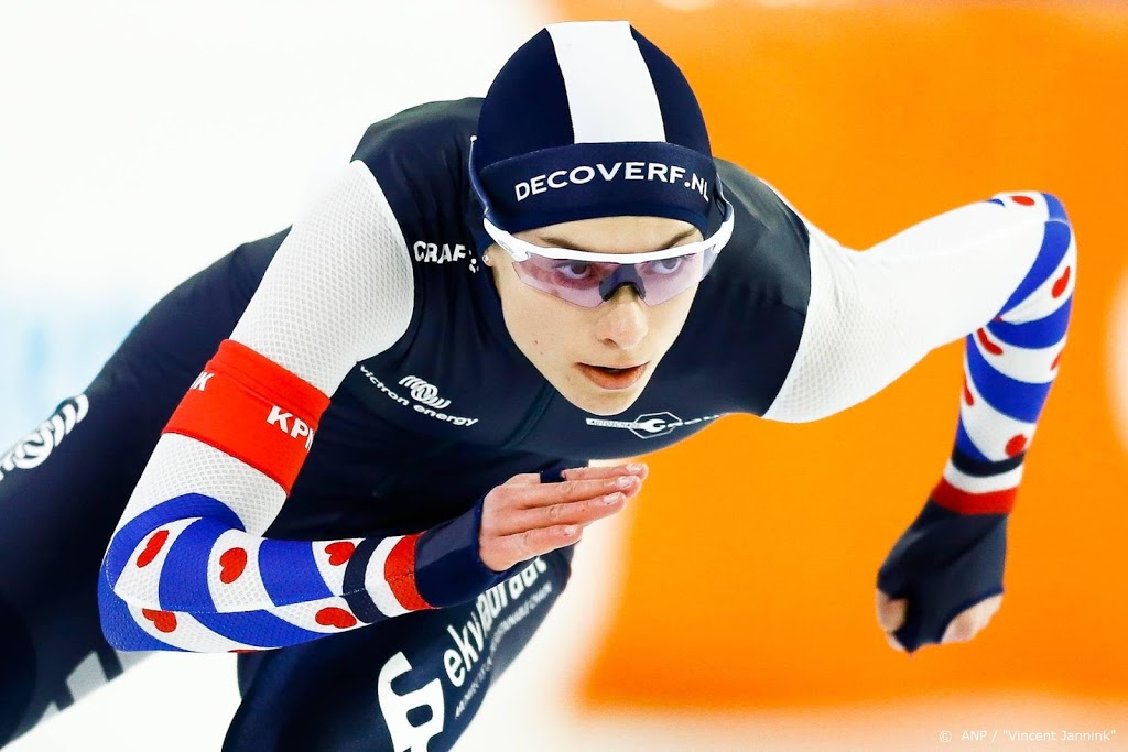 Schaatsster Kok wint 500 m, Ter Mors neemt optie op WK-ticket