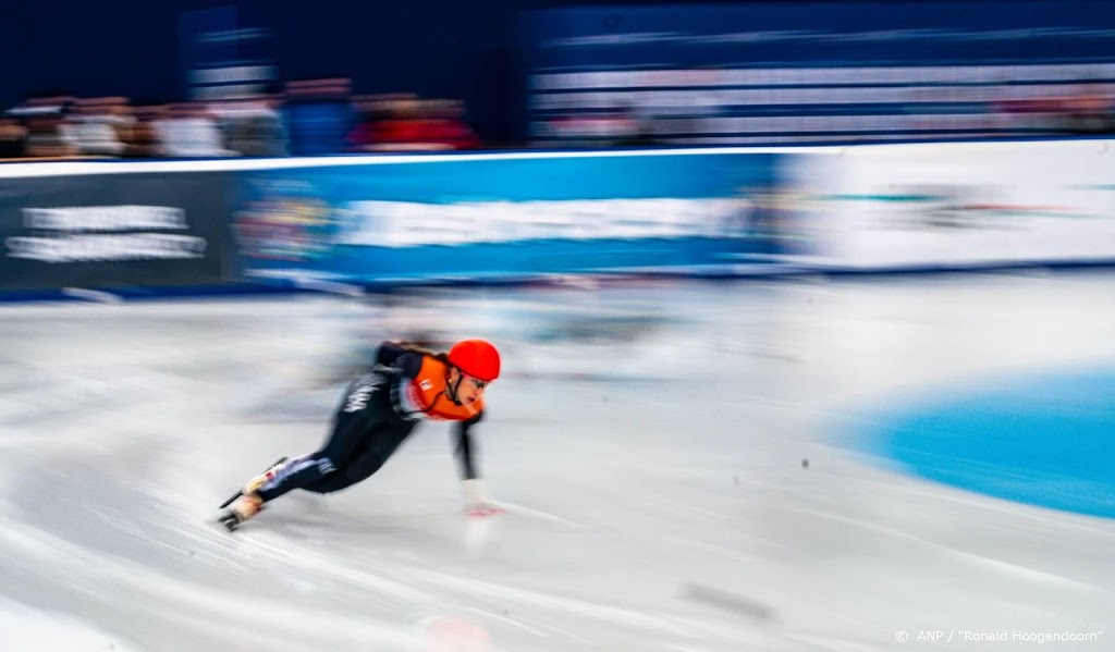 Shorttrackster Schulting prolongeert Europese titel