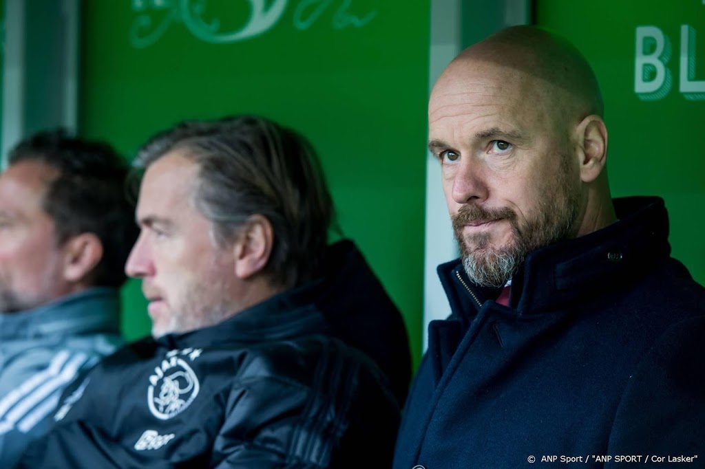 Ajax-trainer Ten Hag gebruikt volle ziekenboeg niet als excuus