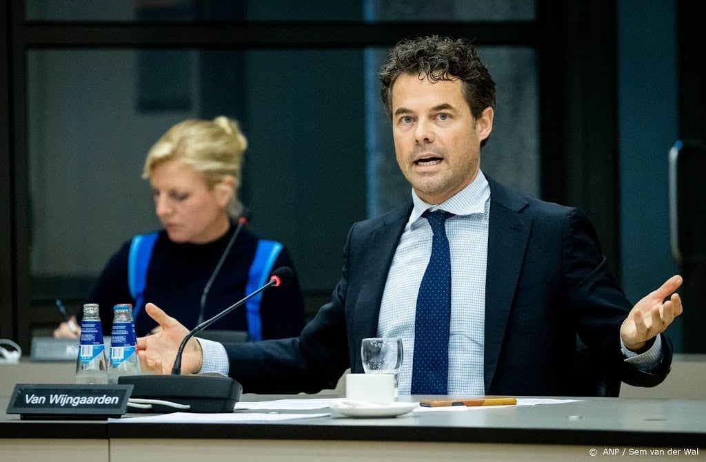 VVD: ook belagers beveiligers en journalisten verplicht in cel