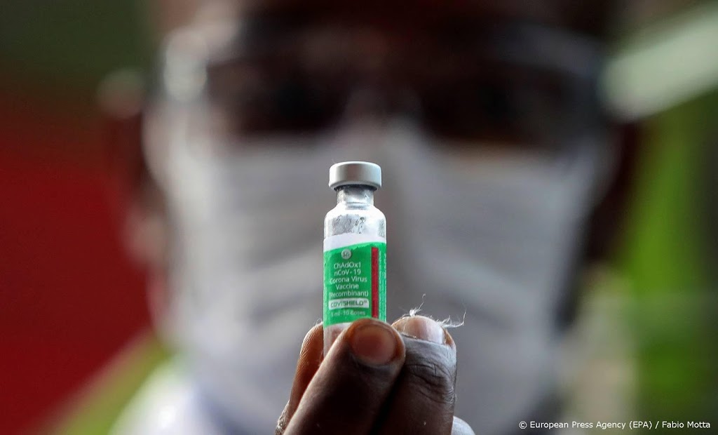 'Brussel denkt over goedkeuringseis voor export coronavaccins'