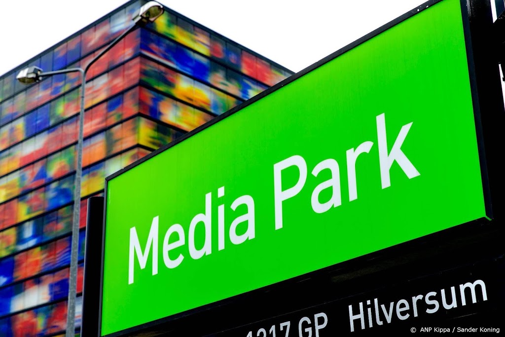 Omroepen Mediapark sturen personeel naar huis om dreiging rellen