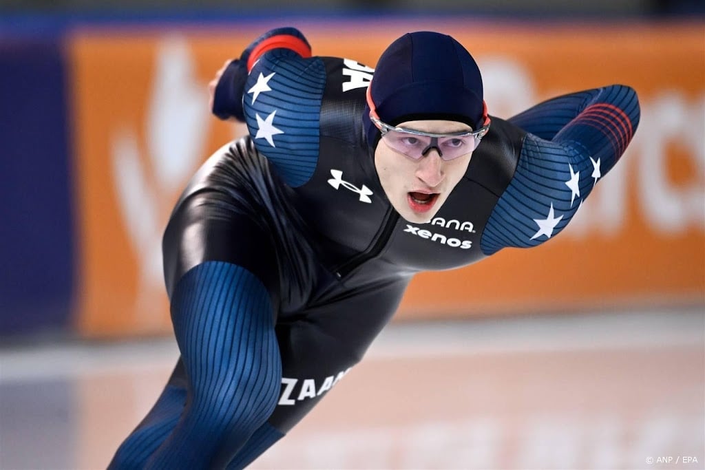 Schaatser Stolz verpulvert wereldrecord op 1000 meter 