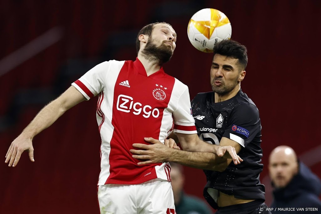 Ajax moet mogelijk Blind tegen PSV missen