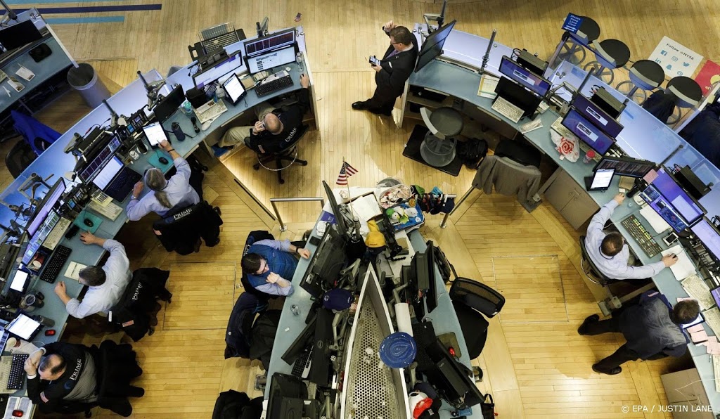 Techfondsen tonen wat herstel op overwegend rood Wall Street