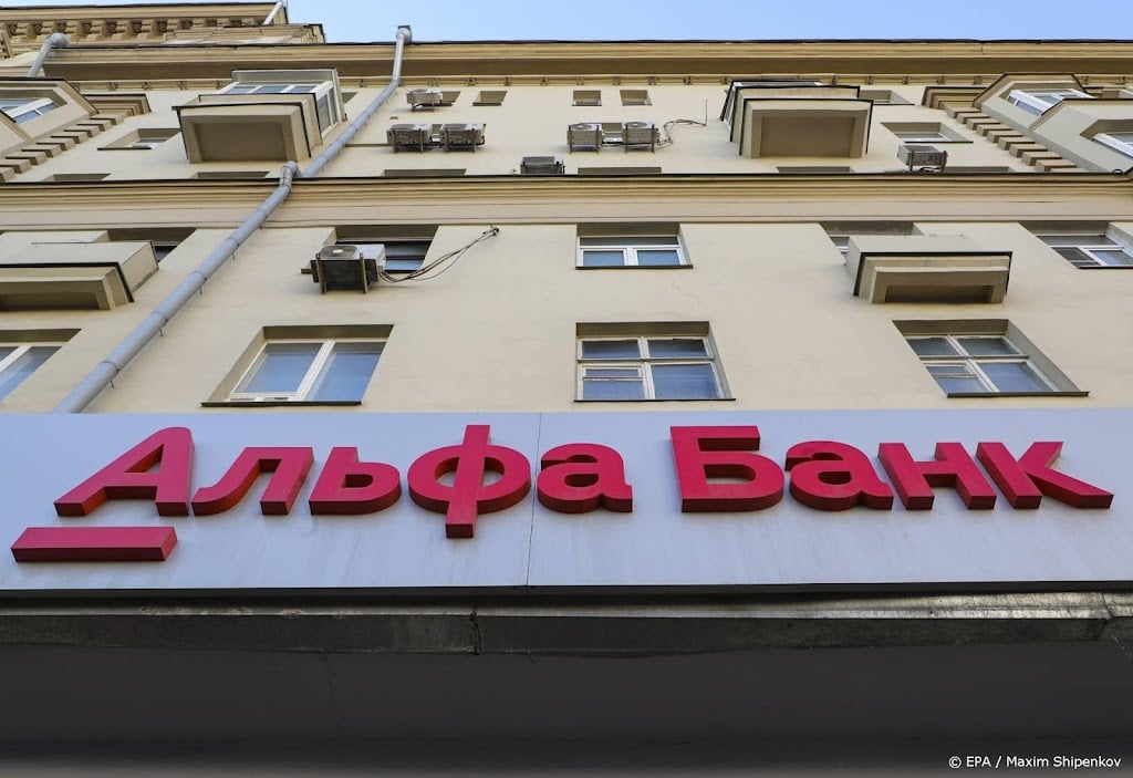 Aantal Russische banken verliest toegang tot SWIFT