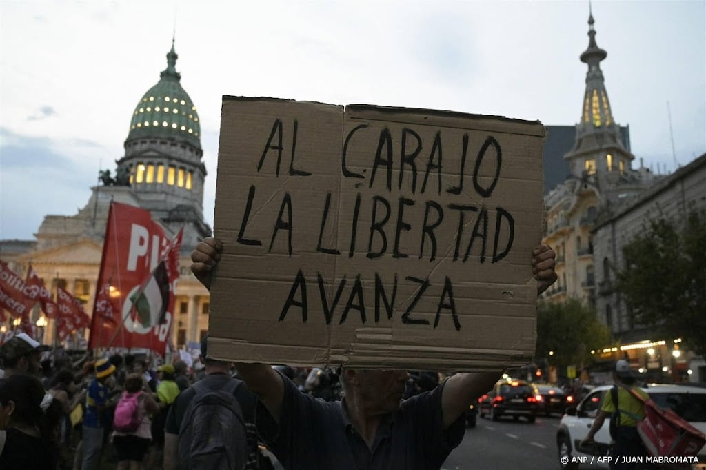 IMF roept Argentinië op om armen te ontzien bij bezuinigingen