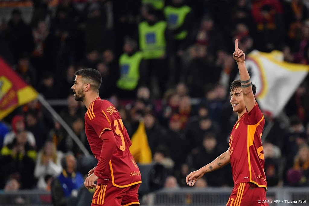 Dybala helpt AS Roma met hattrick aan zege op Torino 