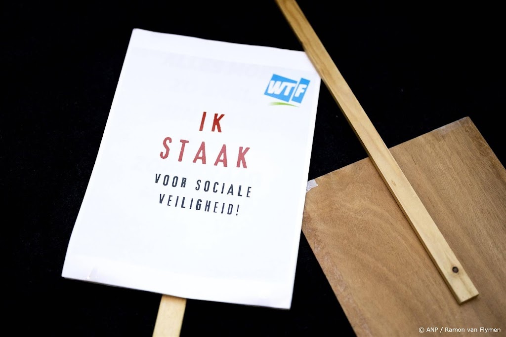 Mogelijk tijdelijk bestuur bij FNV als termijn binnenkort afloopt