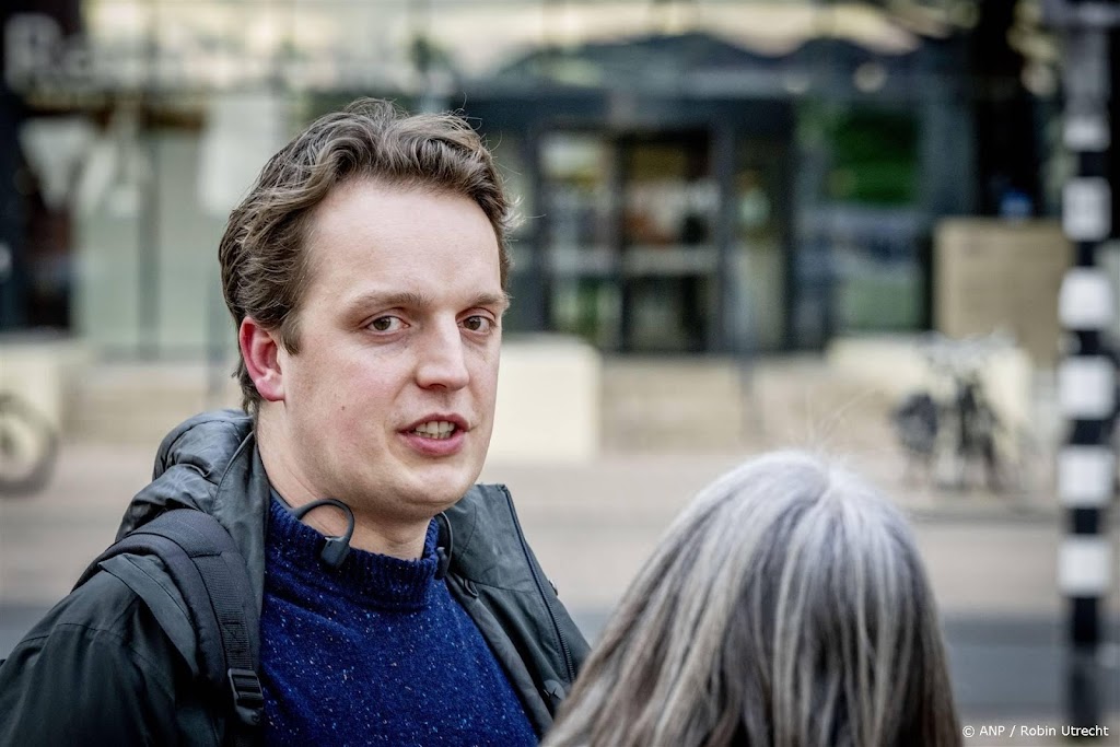 Rechter: afluisteren journalisten over mondkapjes gerechtvaardigd