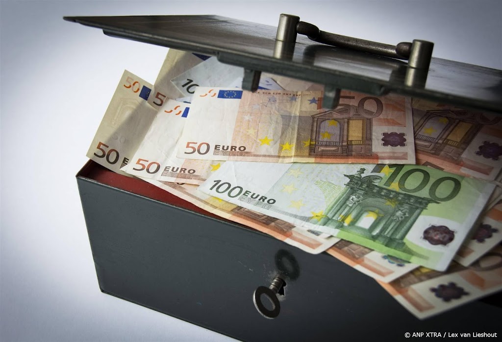 Overheidstekort Nederland loopt minder op dan eerder voorspeld