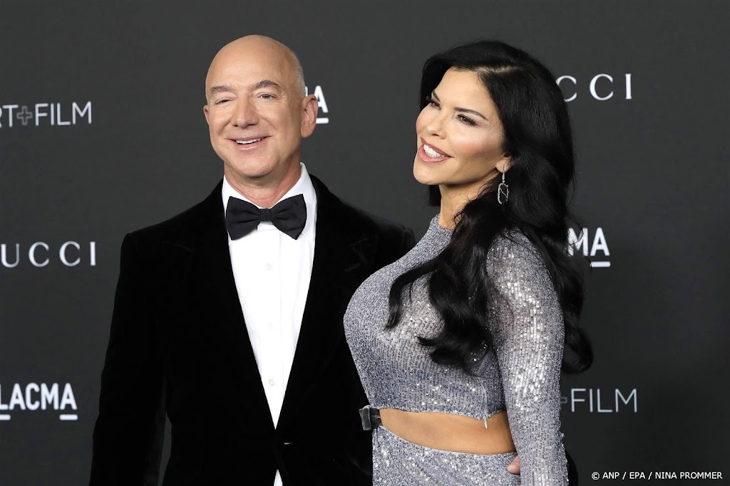 Bezos bemoeit zich met opiniepagina krant, chef stapt op