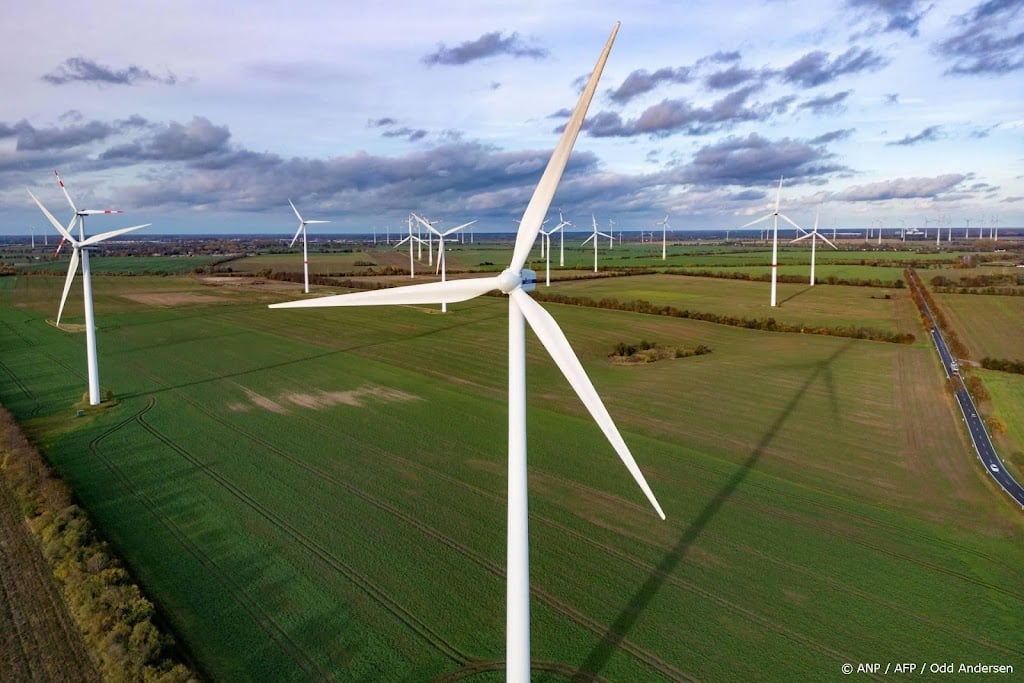 Nieuwe windmolens komen in Europa vooral op land
