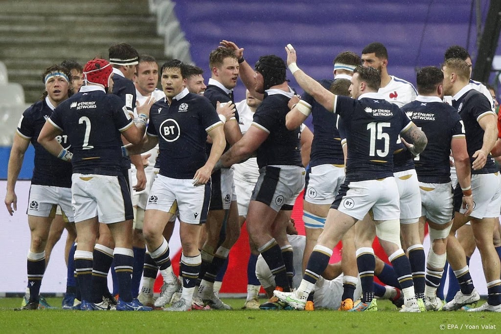 Rugbyers Wales winnen Six Nations met dank aan Schotten  