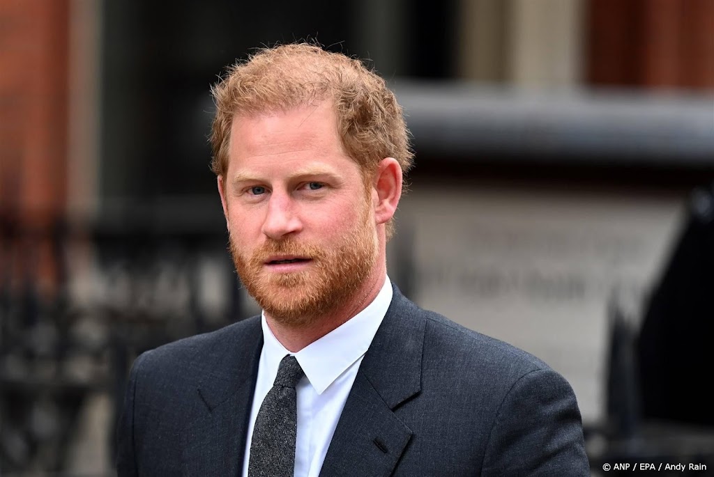 Prins Harry stopt als beschermheer bij zelf opgerichte stichting
