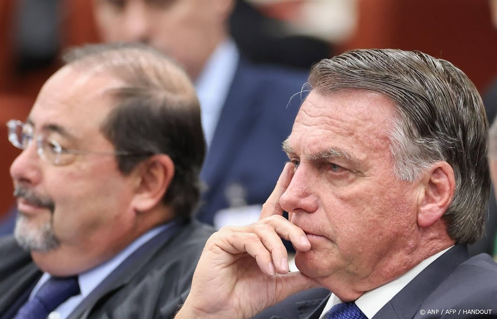  Opperrechter adviseert vervolging Bolsonaro om couppoging