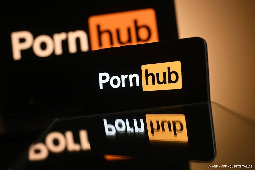 Brussel klaagt pornowebsites aan om toegang voor kinderen