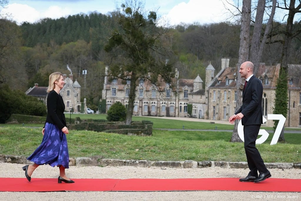 EU-buitenlandchef vindt dat Oekraïne Donbas niet moet opgeven
