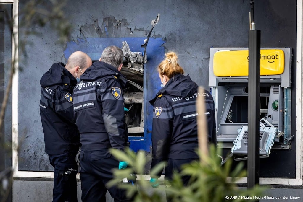 Geldmaat: zwaardere en meer explosieven bij plofkraken