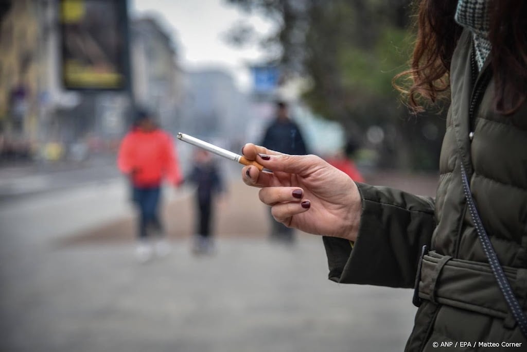Onderzoek: 23.000 minder rokers door verkoopverbod tabak supers