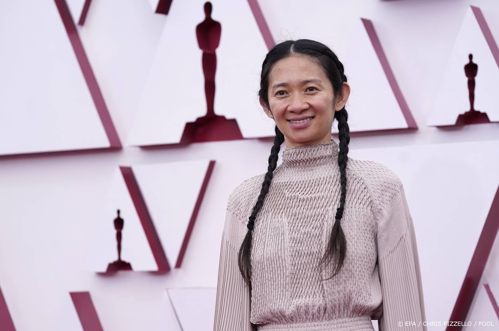 Zhao wint met Nomadland als tweede vrouw Oscar voor beste regie