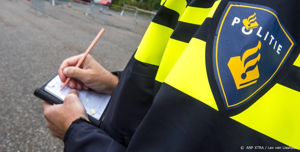 In laatste volle week avondklok deelt politie 5176 boetes uit